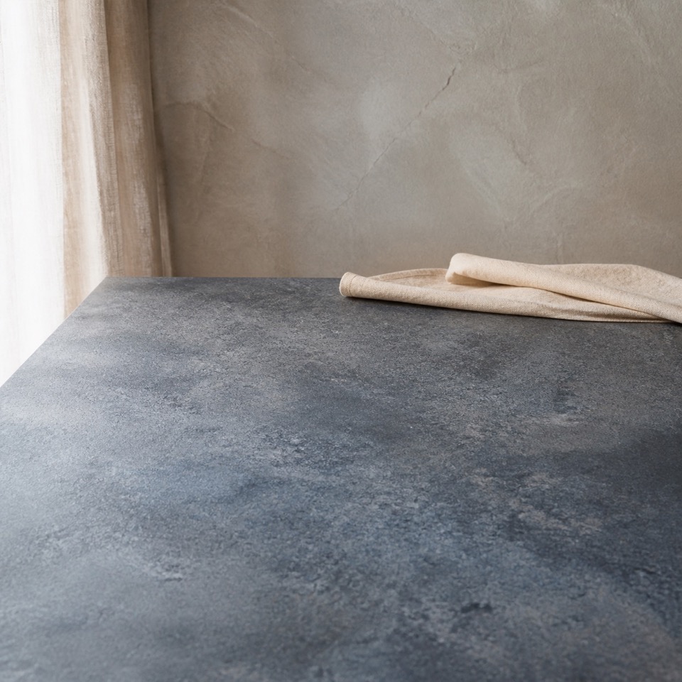 fondo limpio de piedra azul grisácea para mejorar una foto de comida